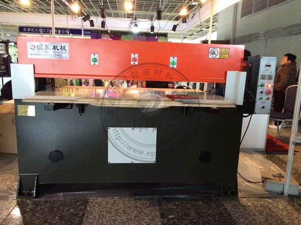 �Ô��C(j��)